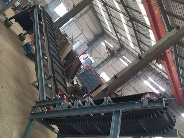 安阳爬坡皮带机